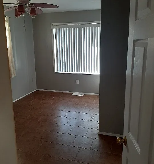 640 N Schwamberger Rd — Photo 5