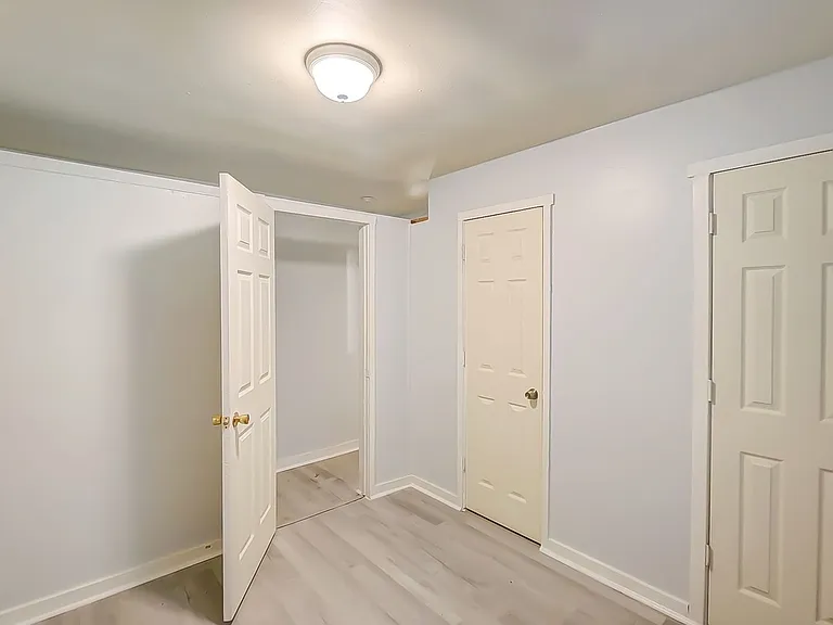 314 Sheridan Ave — Photo 14
