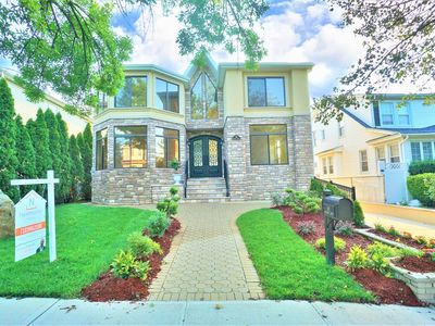 581 Rockaway St, Staten Island, NY, 10307