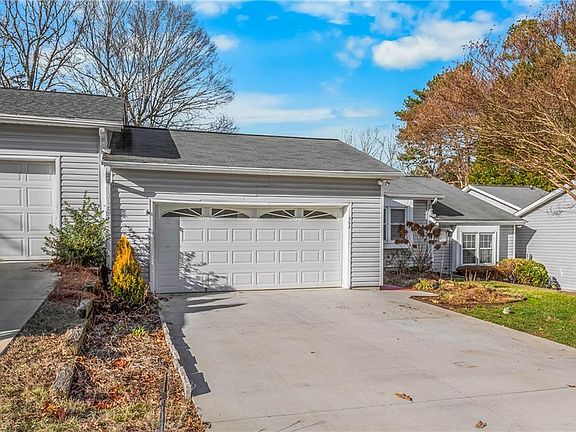 2nd image of 502 Westpark Cir