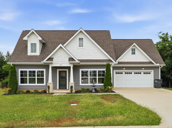 511 Bishop Ln, Cookeville, TN 38506