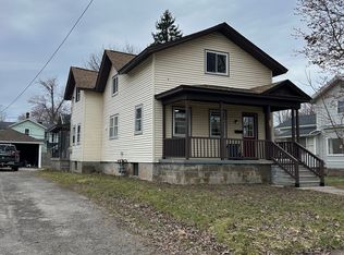 515 N Academy St #2, Medina, NY 14103