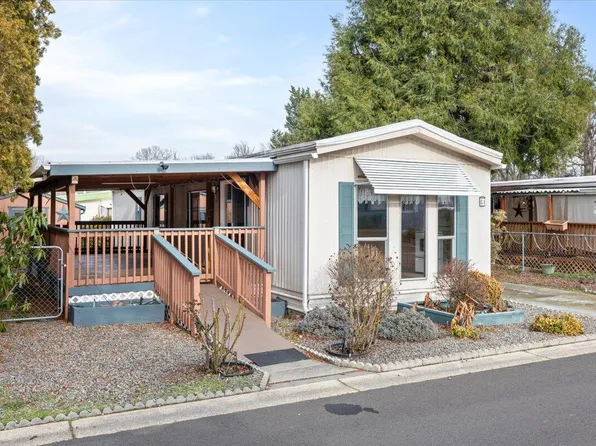 3431 S Pacific Hwy Space 81, Medford, OR 97501
