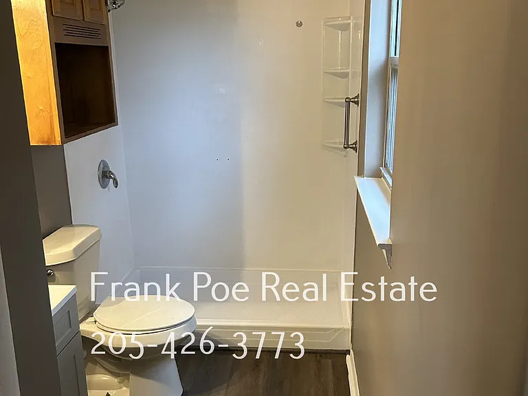 833 Owen Ave — Photo 8