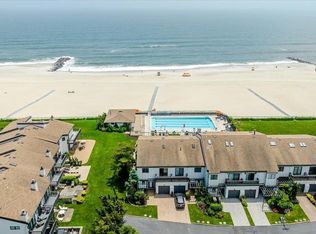 1661 Ocean Blvd, Atlantic Beach, NY 11509