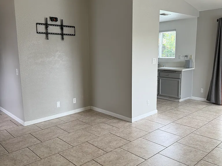 24746 Morningstar Dr — Photo 7