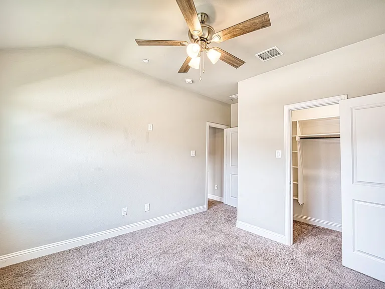 3009 Galveston St — Photo 17