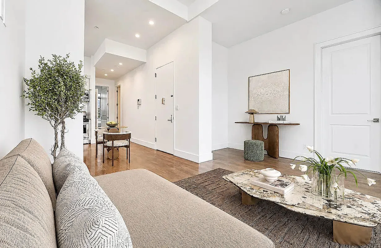 114 Ridge Street — Photo 3