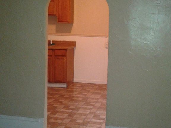 5th image of 5715 Fullerton Ave APT 4