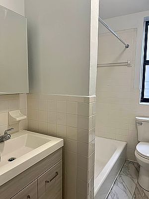 5th image of 1254 Sherman Ave APT 1D