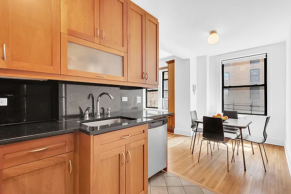 Sold by Compass | media 3