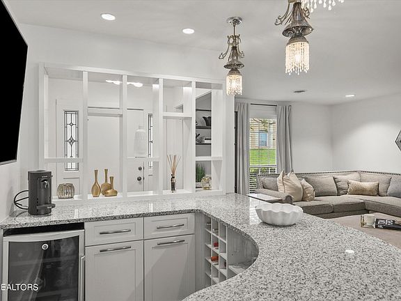 4th image of 7914 Gleason Dr APT 1096