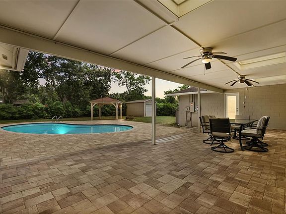 2nd image of 110 LONGHORN ROAD
