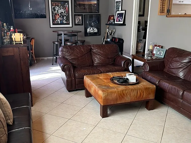 5325 Dunrobin Ave — Photo 32