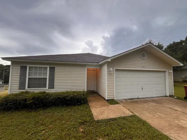 305 Seclusion Blvd, Crestview, FL 32536