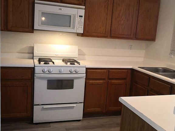 5th image of 5052 S Rainbow Blvd Unit 104