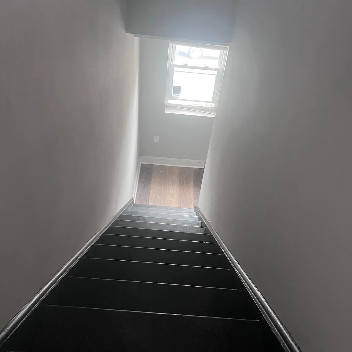 2 bed, 1.0 bath, 1000 sqft, $1,550 — Photo 2