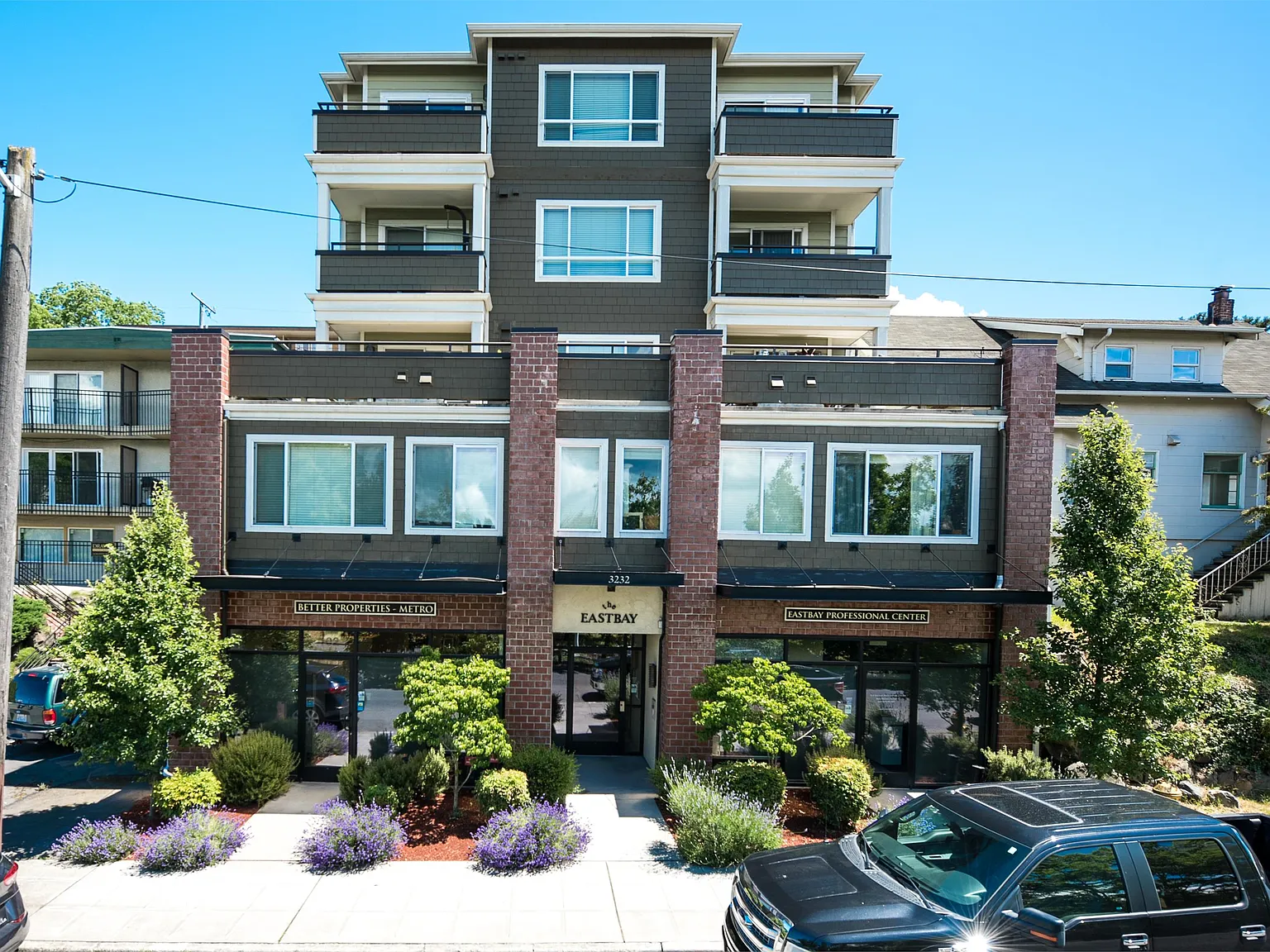 The Eastbay-Alfonso Properties - 403 — Photo 1