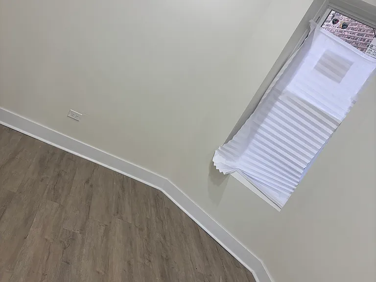 5704 S May St #1 — Photo 6