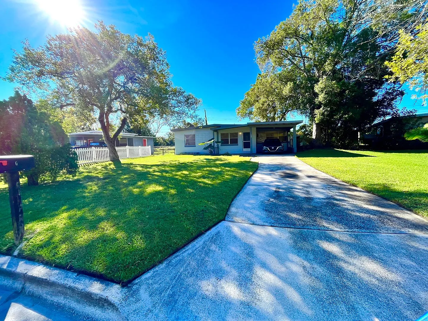 Lawn Service included with this 2BR/1BA w/Carport, Office, and Bonus Room — Photo 3
