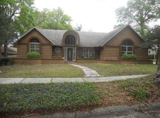 222 Sovereign Ct, Altamonte Springs, FL 32701