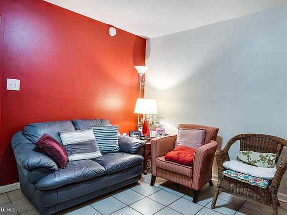 5th image of 5103 Crossfield Ct APT 4