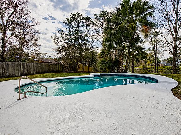 4th image of 4461 Delano Ct