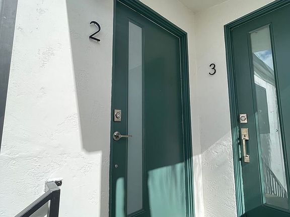 4th image of 4639 30th St Floor 2