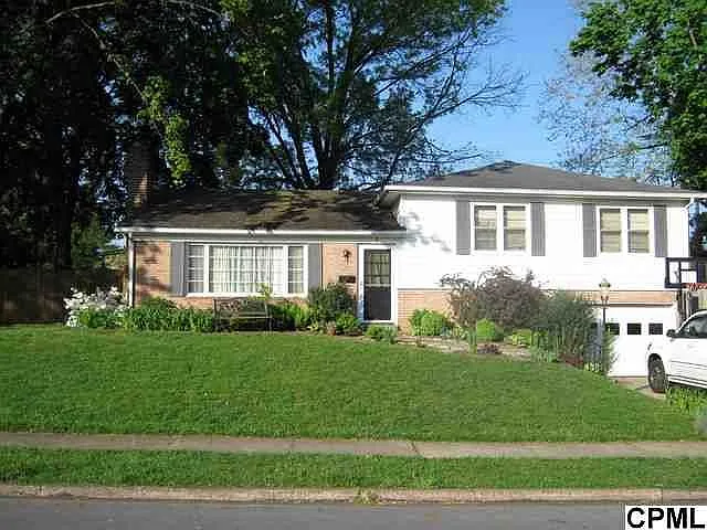 5 Center Dr photo 1