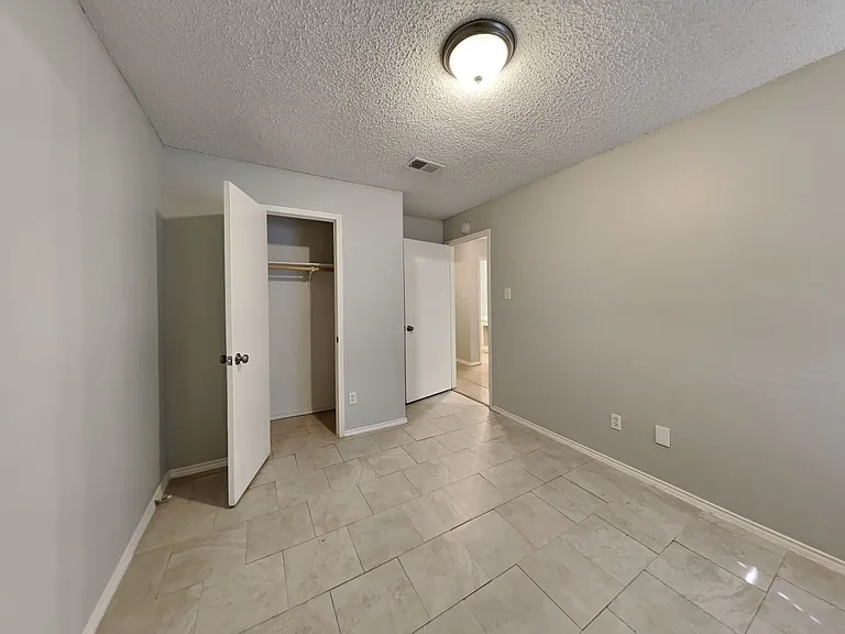 6204 Kelly Elliott Rd — Photo 11
