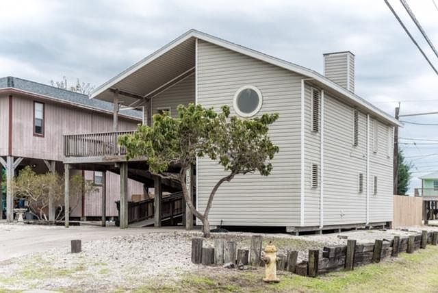 1st image of 137 Riverdale Dr