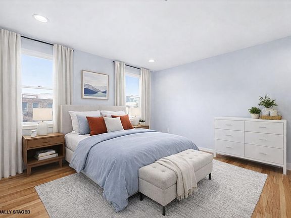 4th image of 600 Jefferson St #11-C