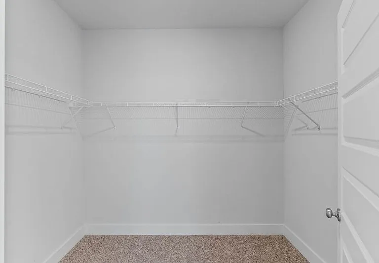 5857 Danbury Blvd — Photo 24