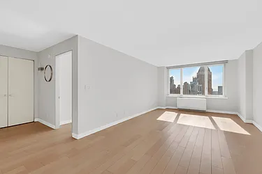 Rented by Cooper & Cooper Real Estate