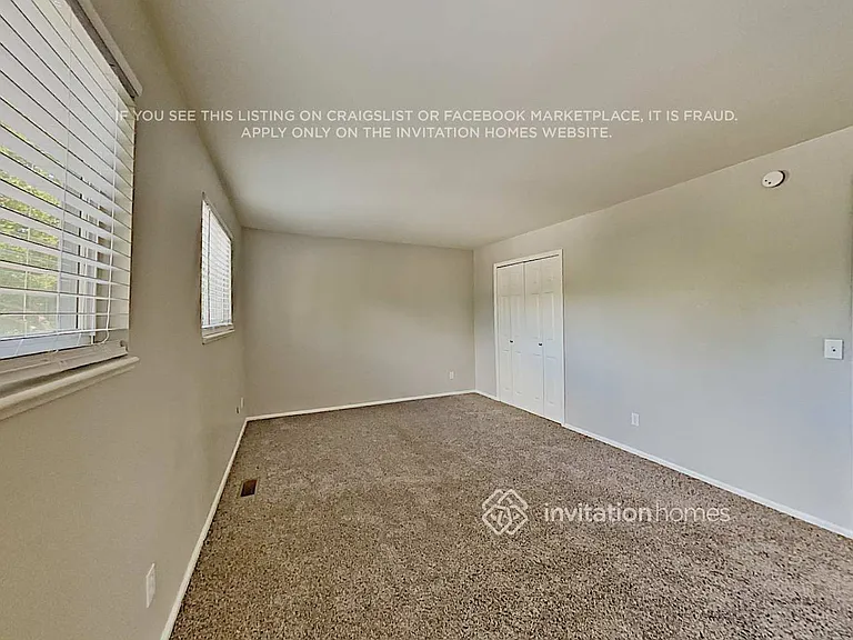 3869 S Helena St — Photo 20
