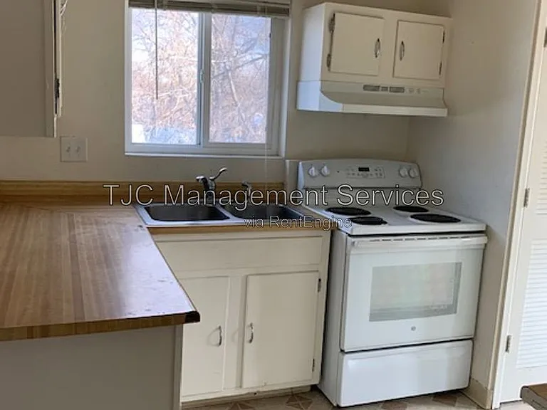 3652 Teller St — Photo 4