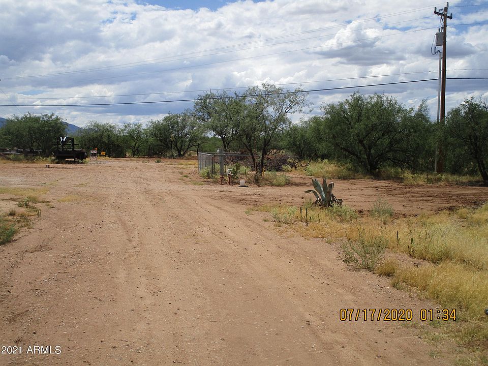 2nd image of 712 N Schrader Rd #C