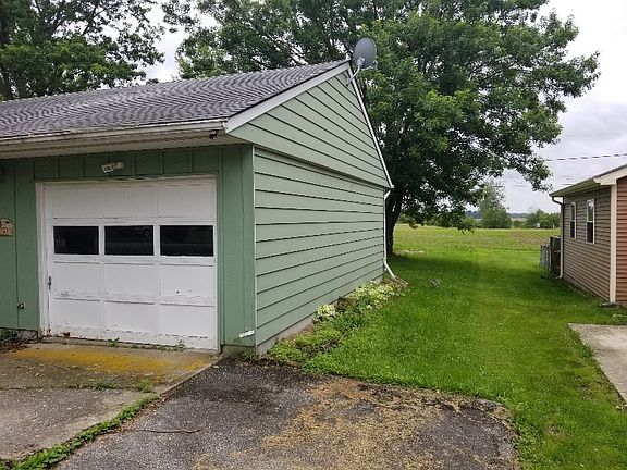 3rd image of 103 Meadow Dr