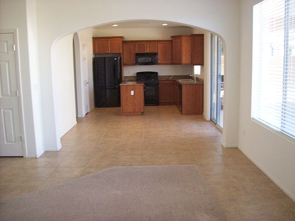 3rd image of 9794 Logrondo St