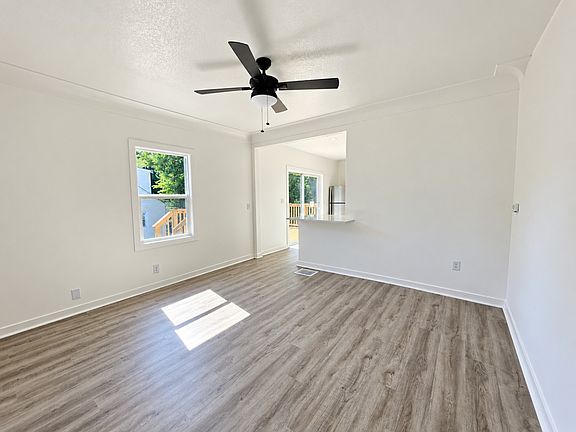 2nd image of 804 Philip St