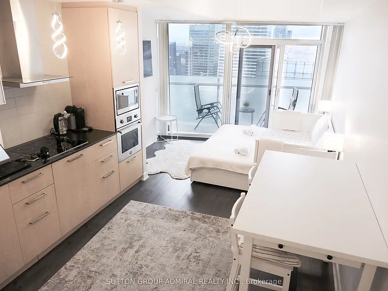 12 York St #4908 — Photo 3