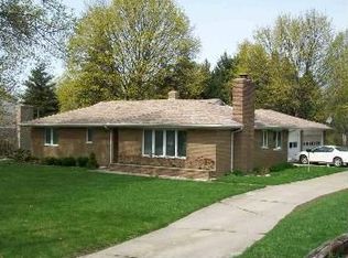 8045 Davison Rd, Davison, MI 48423