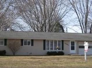 1481 Cormier Rd, Green Bay, WI 54313