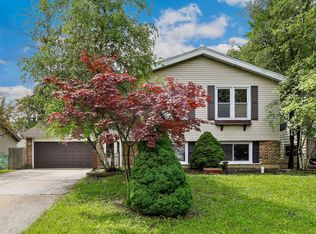 653 Cochise Cir, Bolingbrook, IL 60440