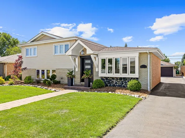 7917 W 81st St, Bridgeview, IL 60455