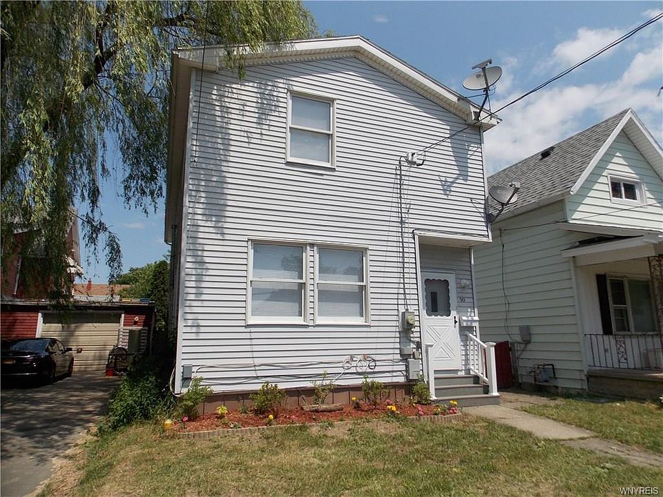 1st image of 90 Farmer St