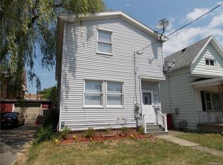 90 Farmer St, Buffalo, NY 14207