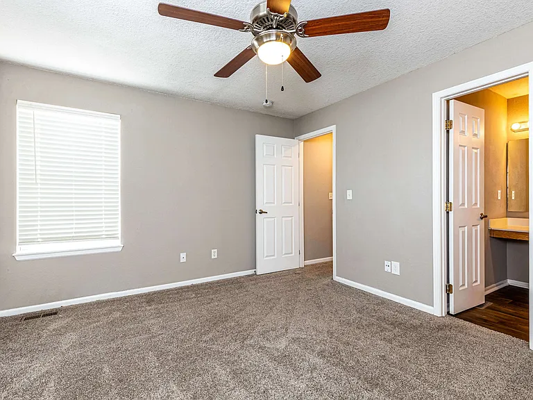 PineCrest Townhomes — Photo 29