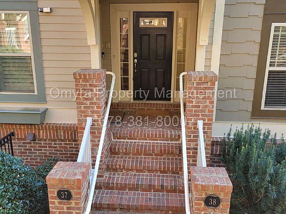 2nd image of 655 Mead St SE Unit 38