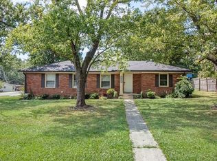 1306 Old Estill Springs Rd, Tullahoma, TN 37388